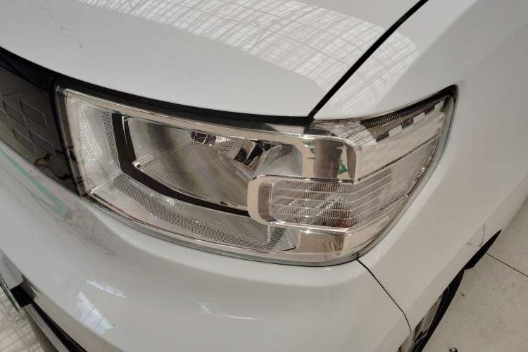 Used Wuling Hongguang MINIEV 2020 Zizai Version Lithium-NMC Left Front Headlight