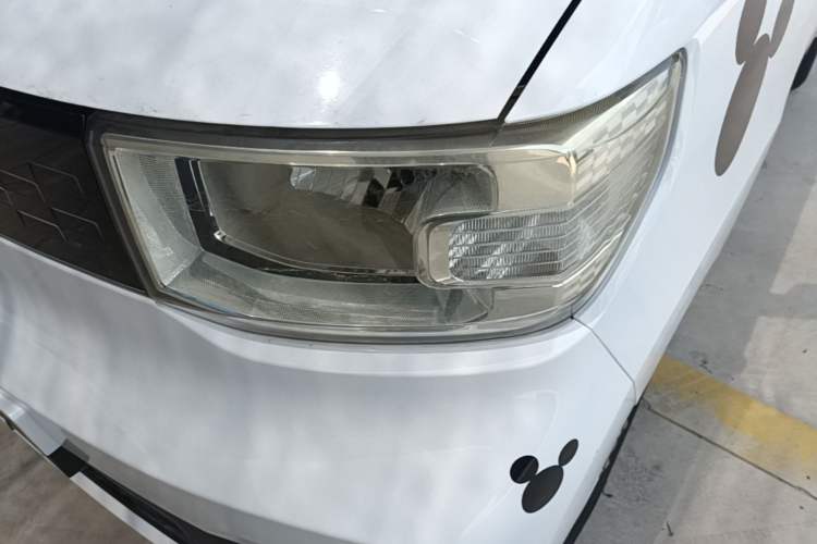 Used Wuling Hongguang MINIEV 2020 Zizai Version Lithium-NMC Left Front Headlight