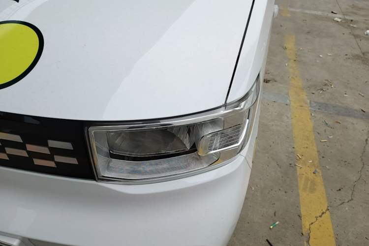 Used Wuling Hongguang MINIEV 2020 Freedom Version Lithium Iron Phosphate Left Front Headlight