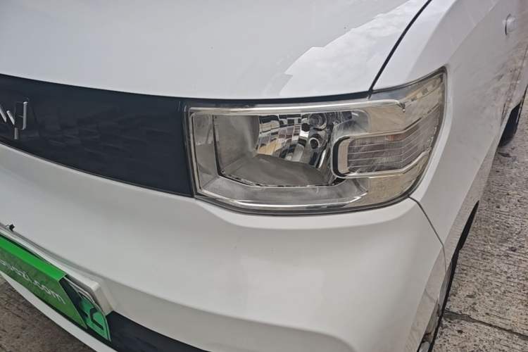 Used Wuling Hongguang MINIEV 2020 Zizai Version Lithium-NMC Left Front Headlight