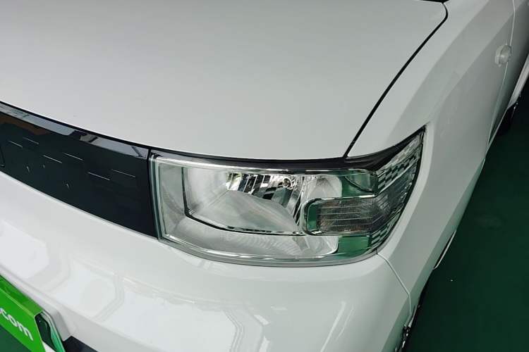 Used Wuling Hongguang MINIEV 2020 Freedom Version Lithium Iron Phosphate Left Front Headlight