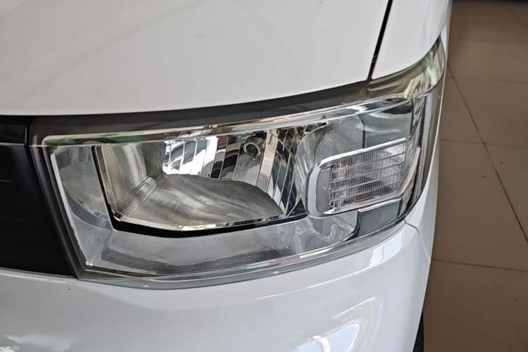 Used Wuling Hongguang MINIEV 2020 Enjoyment Model Lithium Iron Phosphate Left Front Headlight