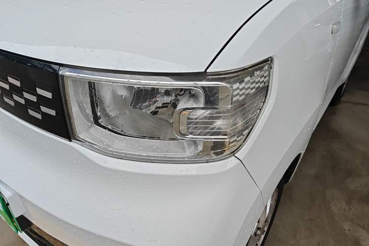 Used Wuling Hongguang MINIEV 2020 Freedom Version Lithium Iron Phosphate Left Front Headlight