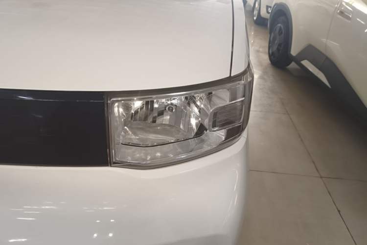 Used Wuling Hongguang MINIEV 2020 Enjoyment Model Lithium Iron Phosphate Left Front Headlight