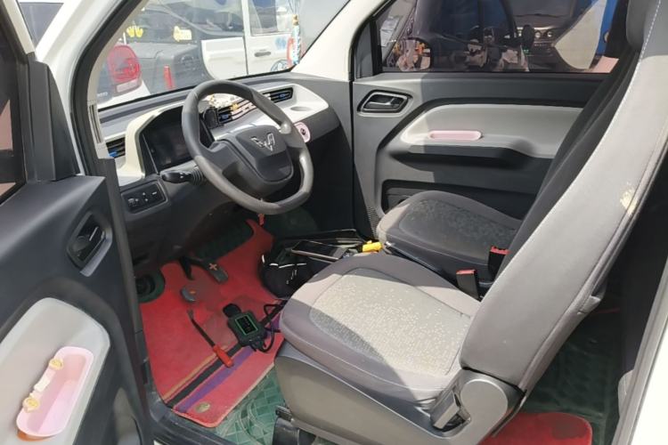Used Wuling Hongguang MINIEV 2020 Freedom Version Lithium Iron Phosphate Left Front Seat