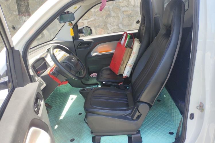 Used Wuling Hongguang MINIEV 2020 Enjoyment Model Lithium Iron Phosphate Left Front Seat
