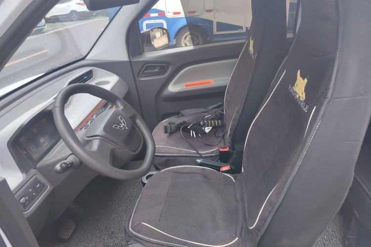 Used Wuling Hongguang MINIEV 2020 Zizai Version Lithium-NMC Left Front Seat