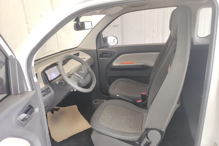 Used Wuling Hongguang MINIEV 2020 Zizai Version Lithium-NMC Left Front Seat