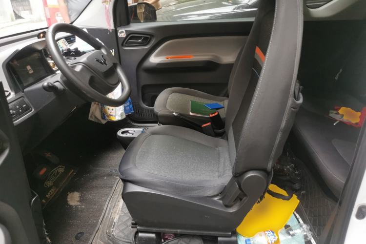 Used Wuling Hongguang MINIEV 2020 Freedom Version Lithium Iron Phosphate Left Front Seat