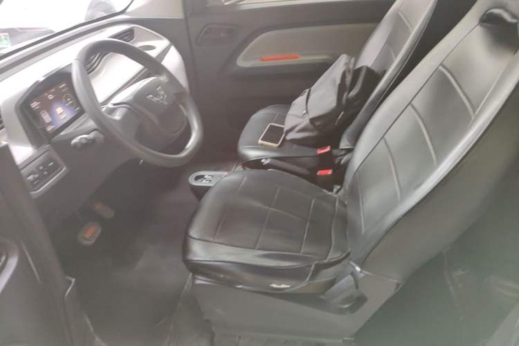 Used Wuling Hongguang MINIEV 2020 Freedom Version Lithium Iron Phosphate Left Front Seat