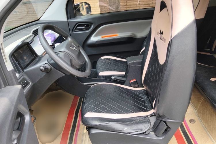 Used Wuling Hongguang MINIEV 2020 Zizai Version Lithium-NMC Left Front Seat