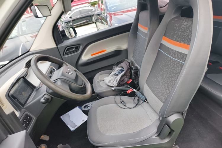 Used Wuling Hongguang MINIEV 2020 Enjoyment Model Lithium Iron Phosphate Left Front Seat
