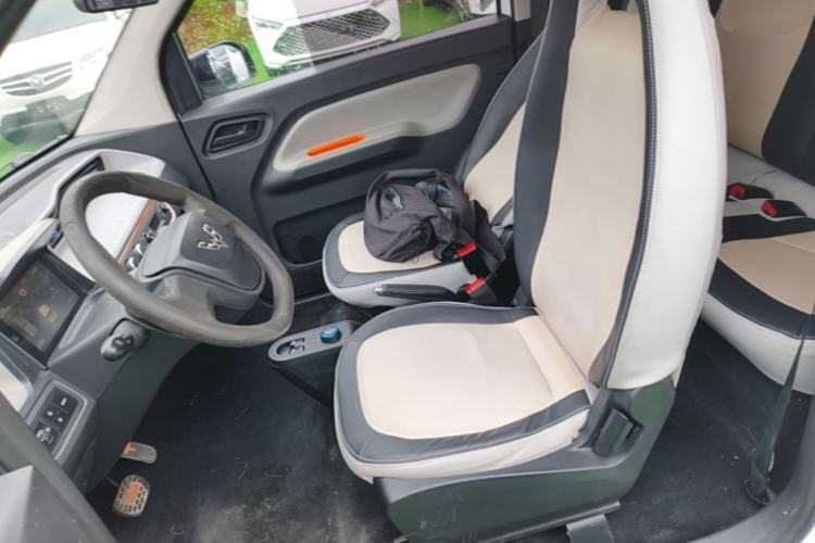 Used Wuling Hongguang MINIEV 2020 Enjoyment Model Lithium Iron Phosphate Left Front Seat