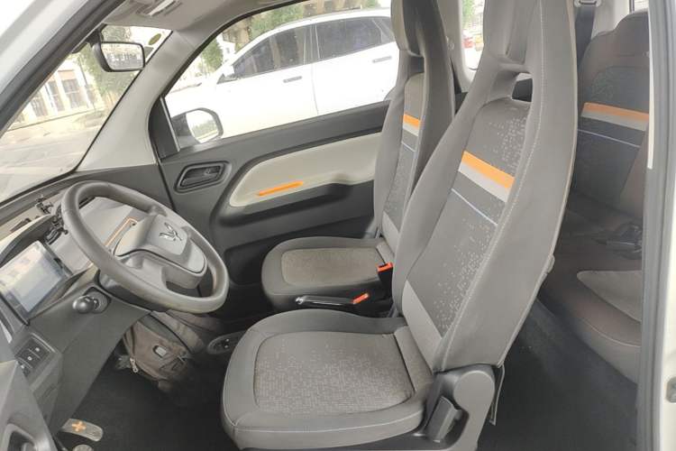 Used Wuling Hongguang MINIEV 2020 Lite Version Lithium Iron Phosphate Left Front Seat