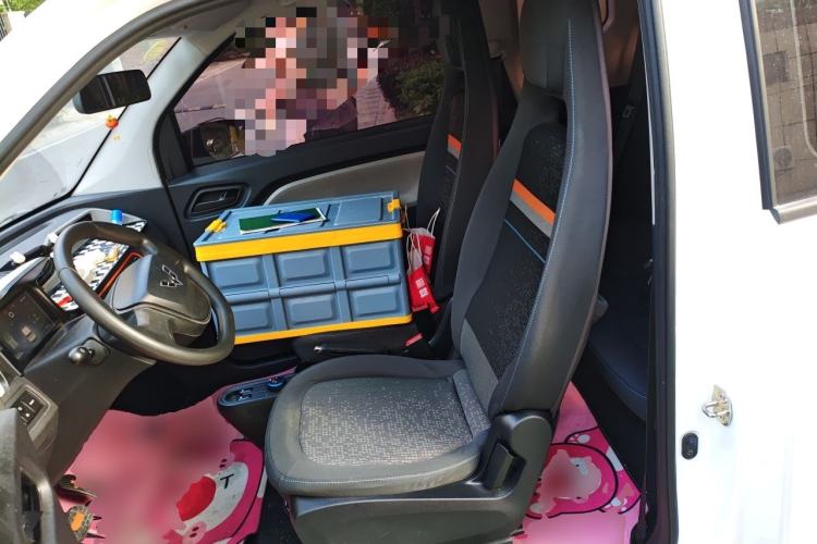 Used Wuling Hongguang MINIEV 2020 Enjoyment Model Lithium Iron Phosphate Left Front Seat