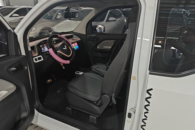 Used Wuling Hongguang MINIEV 2020 Enjoyment Model Lithium Iron Phosphate Left Front Seat