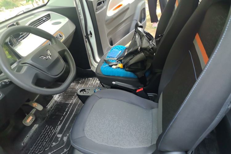 Used Wuling Hongguang MINIEV 2020 Enjoyment Model Lithium Iron Phosphate Left Front Seat