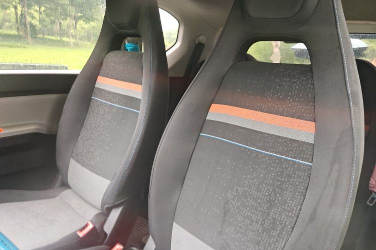 Used Wuling Hongguang MINIEV 2020 Enjoyment Model Lithium Iron Phosphate Left Front Seat