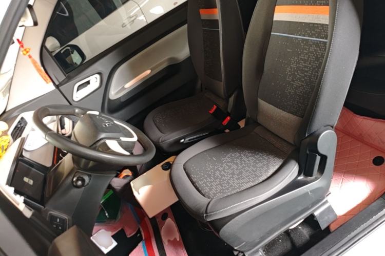 Used Wuling Hongguang MINIEV 2020 Enjoyment Model Lithium Iron Phosphate Left Front Seat