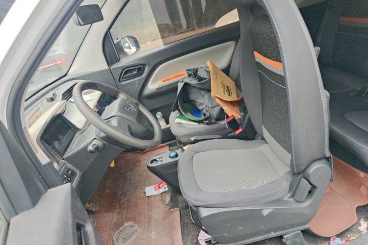 Used Wuling Hongguang MINIEV 2020 Zizai Version Lithium-NMC Left Front Seat