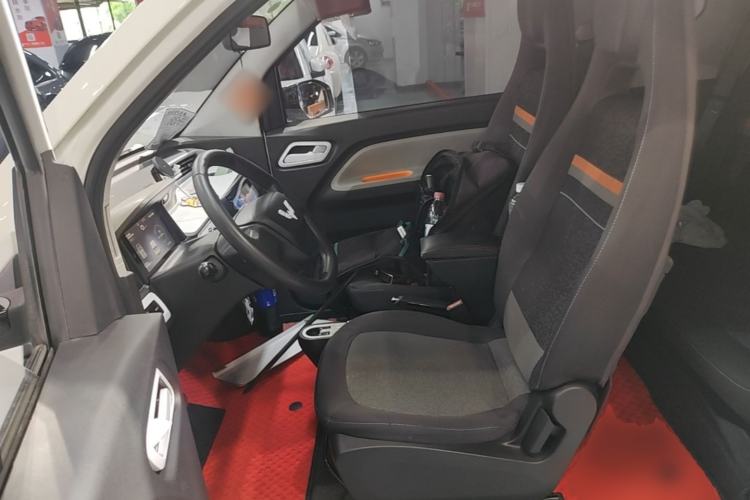 Used Wuling Hongguang MINIEV 2020 Zizai Version Lithium-NMC Left Front Seat