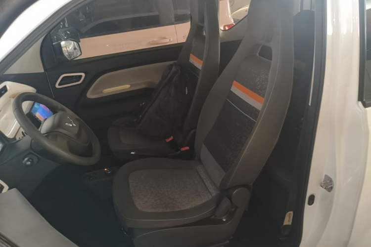 Used Wuling Hongguang MINIEV 2020 Enjoyment Model Lithium Iron Phosphate Left Front Seat