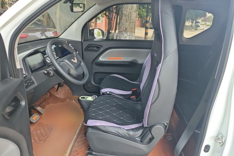 Used Wuling Hongguang MINIEV 2020 Enjoyment Model Lithium Iron Phosphate Left Front Seat