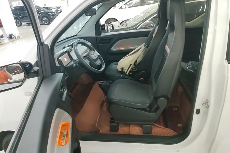 Used Wuling Hongguang MINIEV 2020 Freedom Version Lithium Iron Phosphate Left Front Seat
