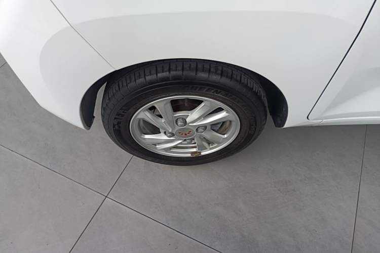 Used Wuling Hongguang MINIEV 2020 Enjoyment Model Lithium Iron Phosphate Left Front Wheel Hub