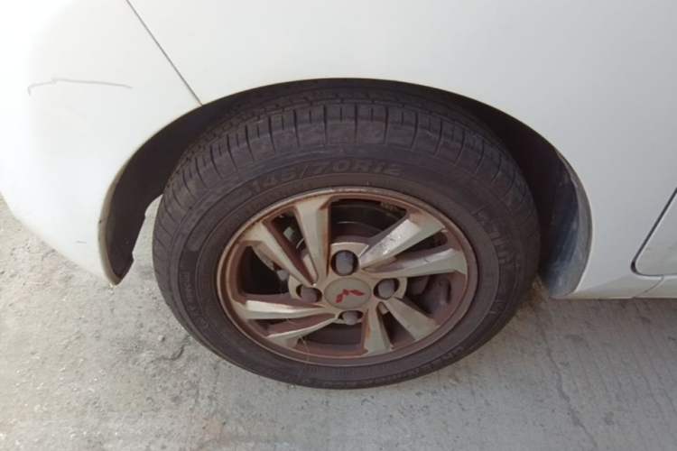 Used Wuling Hongguang MINIEV 2020 Enjoyment Model Lithium Iron Phosphate Left Front Wheel Hub
