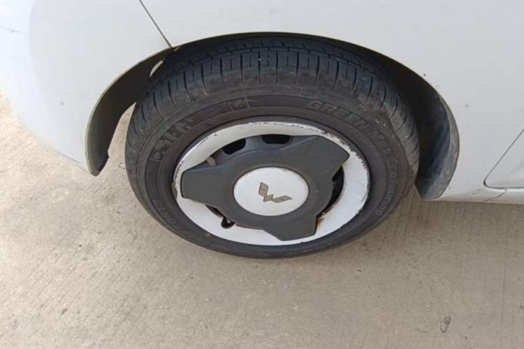 Used Wuling Hongguang MINIEV 2020 Enjoyment Model Lithium Iron Phosphate Left Front Wheel Hub