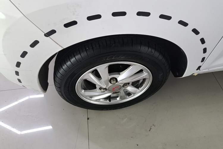 Used Wuling Hongguang MINIEV 2020 Enjoyment Model Lithium Iron Phosphate Left Front Wheel Hub