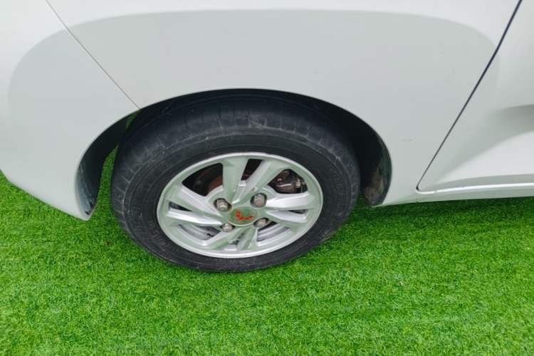 Used Wuling Hongguang MINIEV 2020 Enjoyment Model Lithium Iron Phosphate Left Front Wheel Hub