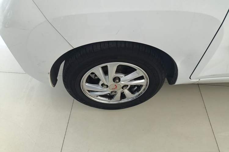 Used Wuling Hongguang MINIEV 2020 Enjoyment Model Lithium Iron Phosphate Left Front Wheel Hub