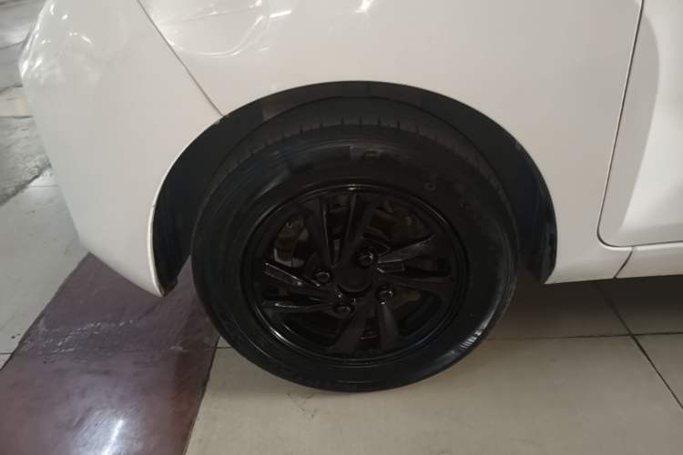 Used Wuling Hongguang MINIEV 2020 Enjoyment Model Lithium Iron Phosphate Left Front Wheel Hub