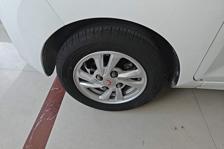 Used Wuling Hongguang MINIEV 2020 Enjoy Edition Lithium-Ion Battery Left Front Wheel Hub