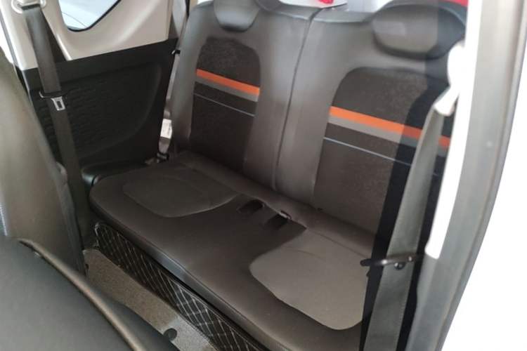 Used Wuling Hongguang MINIEV 2020 Freedom Version Lithium Iron Phosphate Left Rear Seat