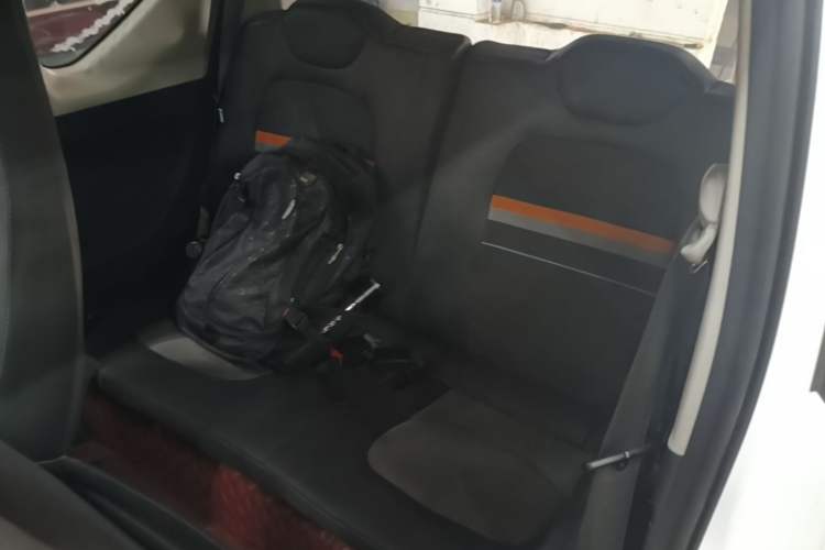 Used Wuling Hongguang MINIEV 2020 Enjoyment Model Lithium Iron Phosphate Left Rear Seat