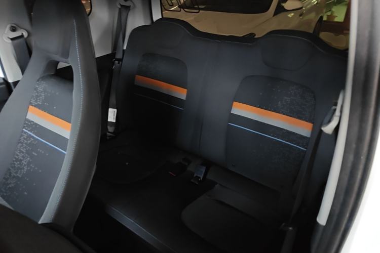 Used Wuling Hongguang MINIEV 2020 Freedom Version Lithium Iron Phosphate Left Rear Seat