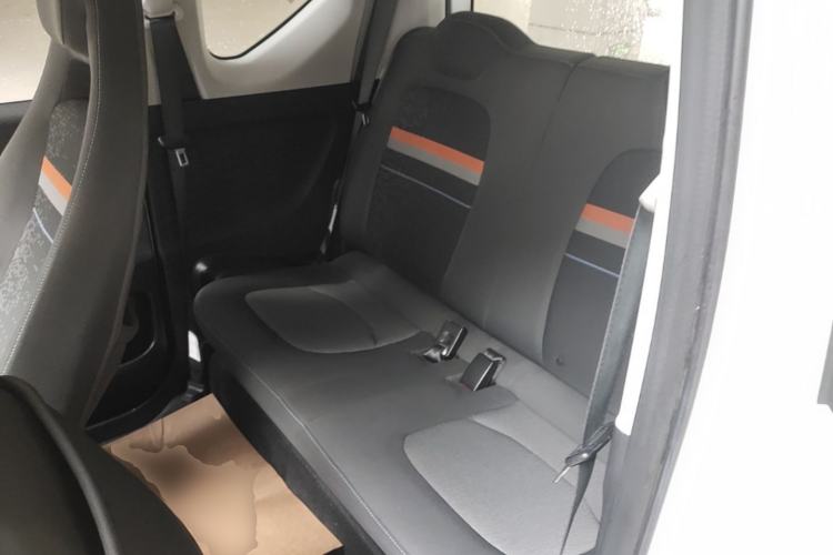 Used Wuling Hongguang MINIEV 2020 Freedom Version Lithium Iron Phosphate Left Rear Seat