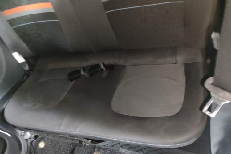Used Wuling Hongguang MINIEV 2020 Enjoyment Model Lithium Iron Phosphate Left Rear Seat