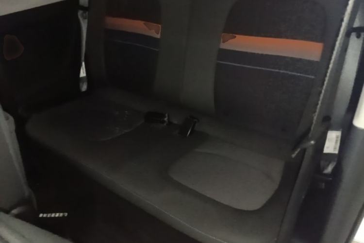 Used Wuling Hongguang MINIEV 2020 Enjoyment Model Lithium Iron Phosphate Left Rear Seat