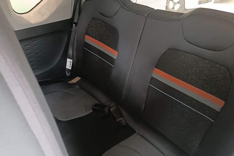 Used Wuling Hongguang MINIEV 2020 Zizai Version Lithium-NMC Left Rear Seat
