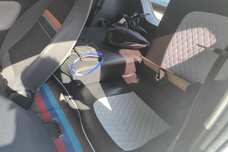 Used Wuling Hongguang MINIEV 2020 Enjoyment Model Lithium Iron Phosphate Left Rear Seat