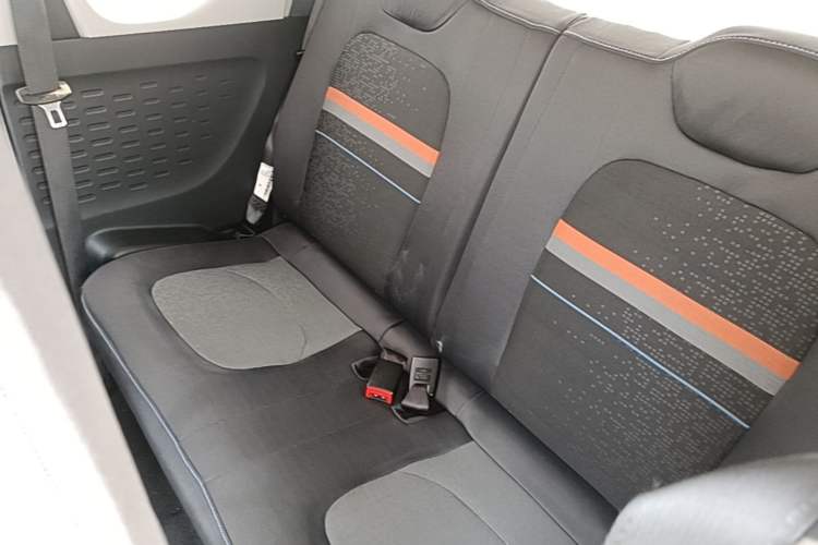 Used Wuling Hongguang MINIEV 2020 Enjoyment Model Lithium Iron Phosphate Left Rear Seat