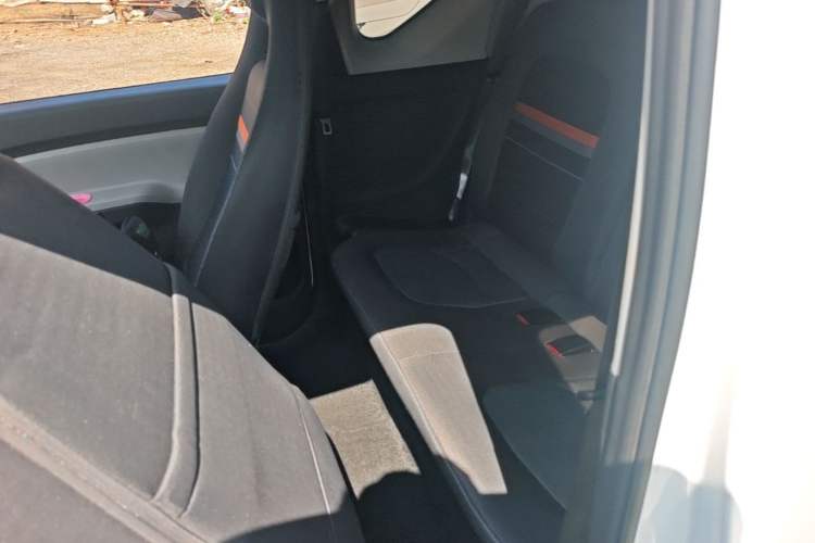 Used Wuling Hongguang MINIEV 2020 Freedom Version Lithium Iron Phosphate Left Rear Seat