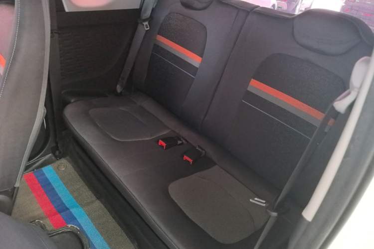 Used Wuling Hongguang MINIEV 2020 Enjoyment Model Lithium Iron Phosphate Left Rear Seat
