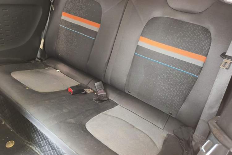 Used Wuling Hongguang MINIEV 2020 Freedom Version Lithium Iron Phosphate Left Rear Seat