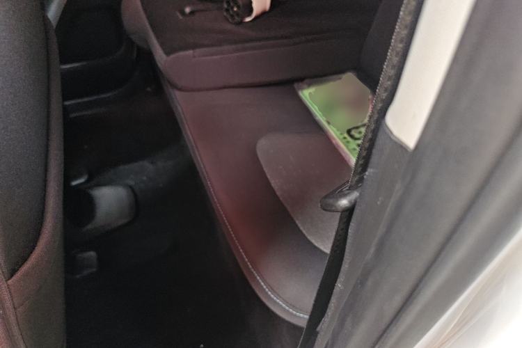 Used Wuling Hongguang MINIEV 2020 Freedom Version Lithium Iron Phosphate Left Rear Seat