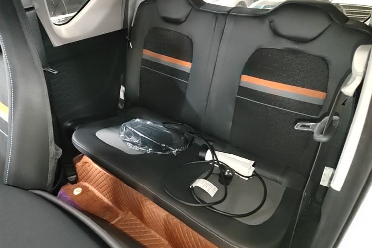 Used Wuling Hongguang MINIEV 2020 Freedom Version Lithium Iron Phosphate Left Rear Seat